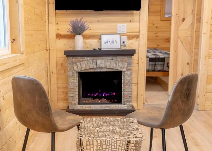 Lodge Tiny Elk - 1br Wilderness Retreat Near Grand Canyon W Outdoor Fireplace Williams