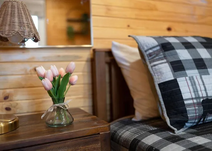 Tiny Elk - 1br Wilderness Retreat Near Grand Canyon W Outdoor Fireplace Lodge