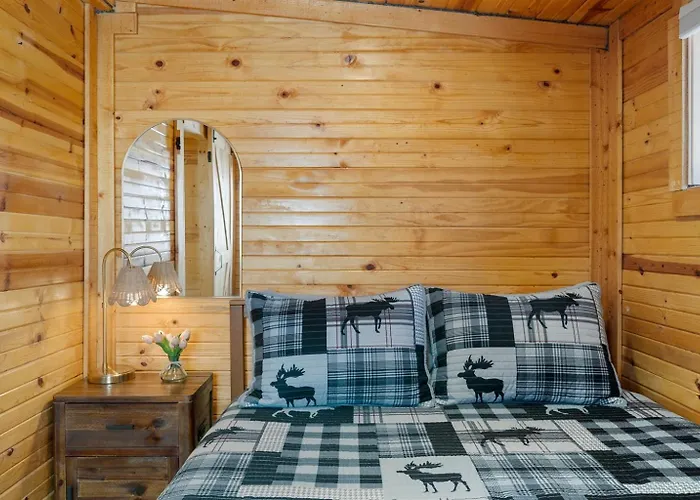 Lodge Tiny Elk - 1br Wilderness Retreat Near Grand Canyon W Outdoor Fireplace