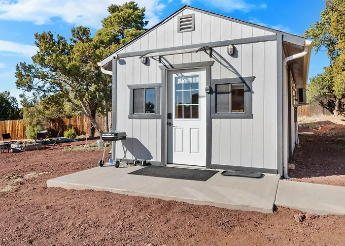 Tiny Elk - 1br Wilderness Retreat Near Grand Canyon W Outdoor Fireplace Lodge